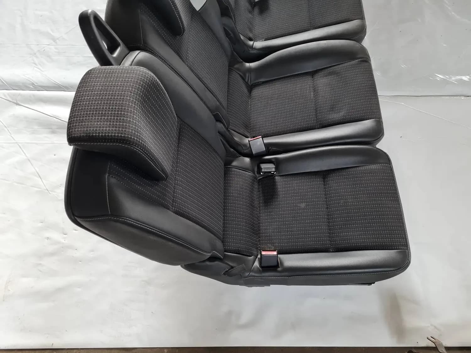 Tagumine iste RENAULT SCENIC III 2011 - foto 3