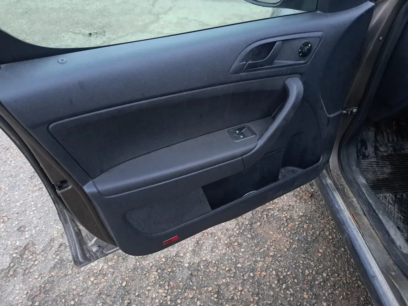 Lahtivõetud auto foto 4
