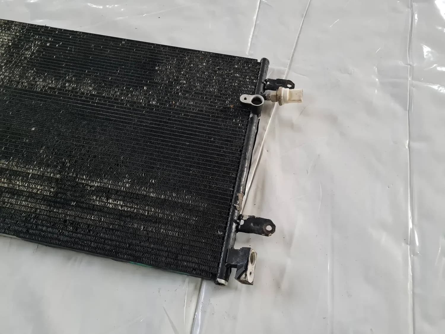 Kliimaseadme radiaator AUDI A6 2008 - foto 3