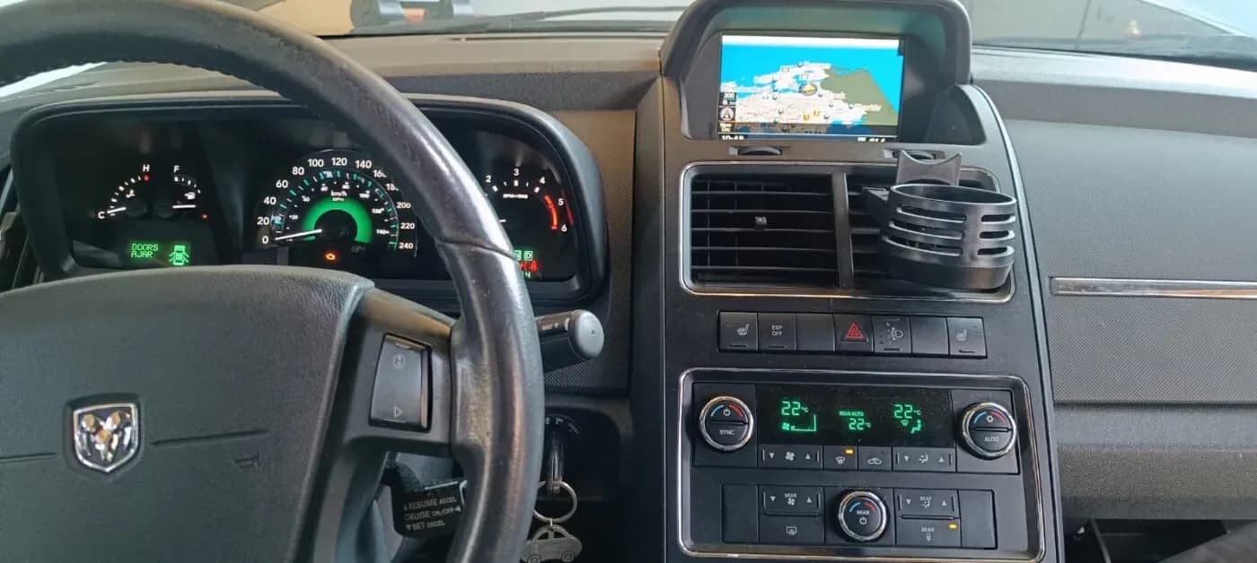 Lahtivõetud auto foto 2