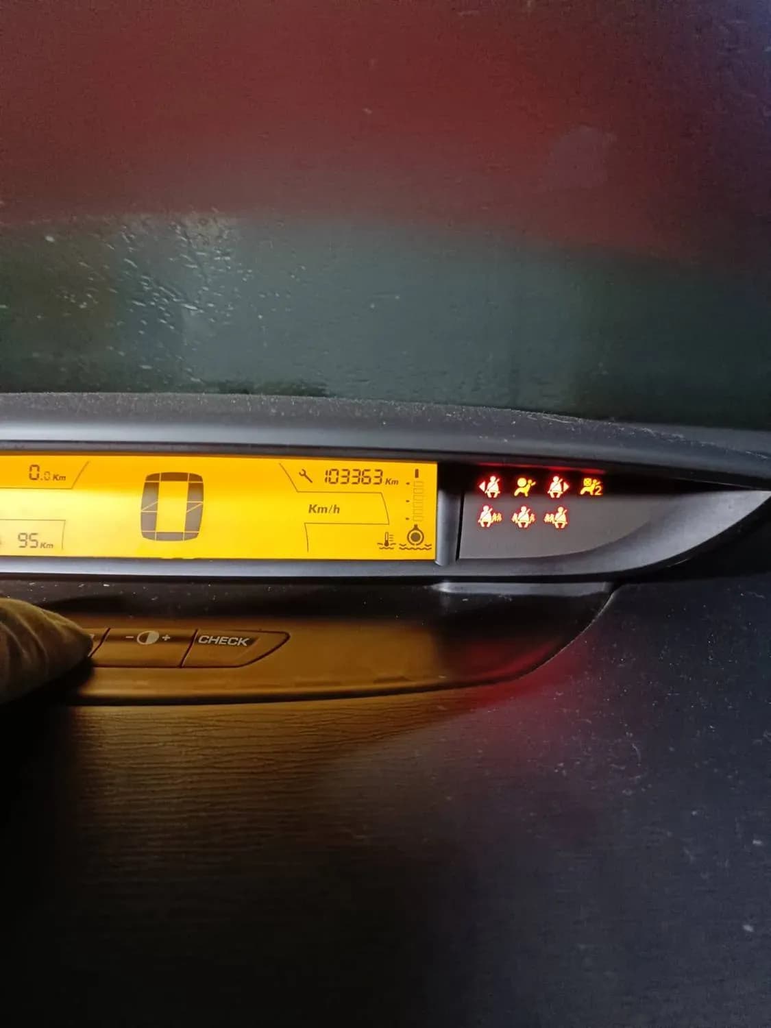 Lahtivõetud auto foto 1