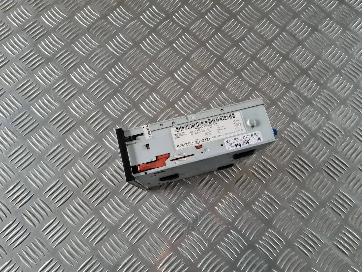 CD/DVD/navigatsiooniseade AUDI A6 2008 - foto 5