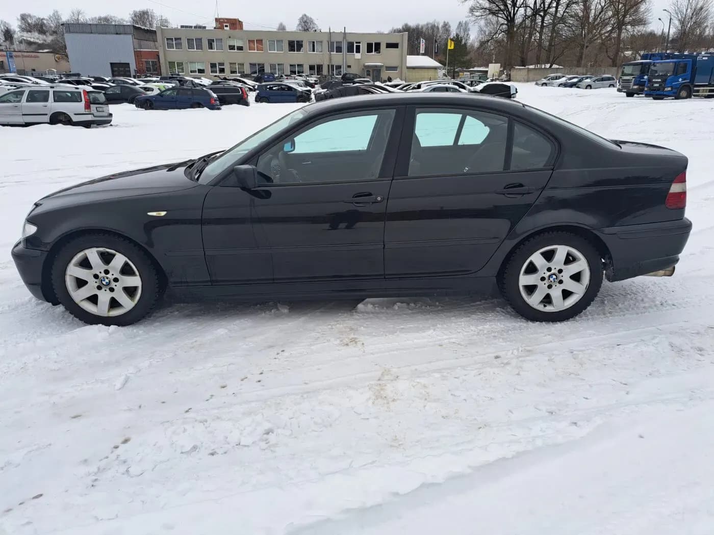 Lahtivõetud auto foto 5