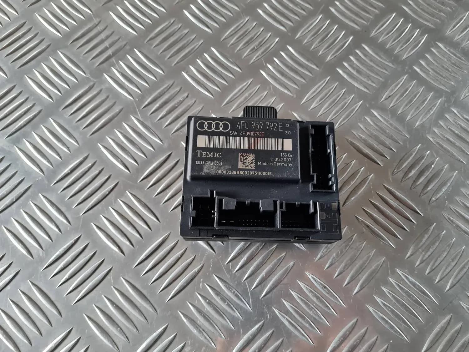Mugavuse juhtseade AUDI A6 2008