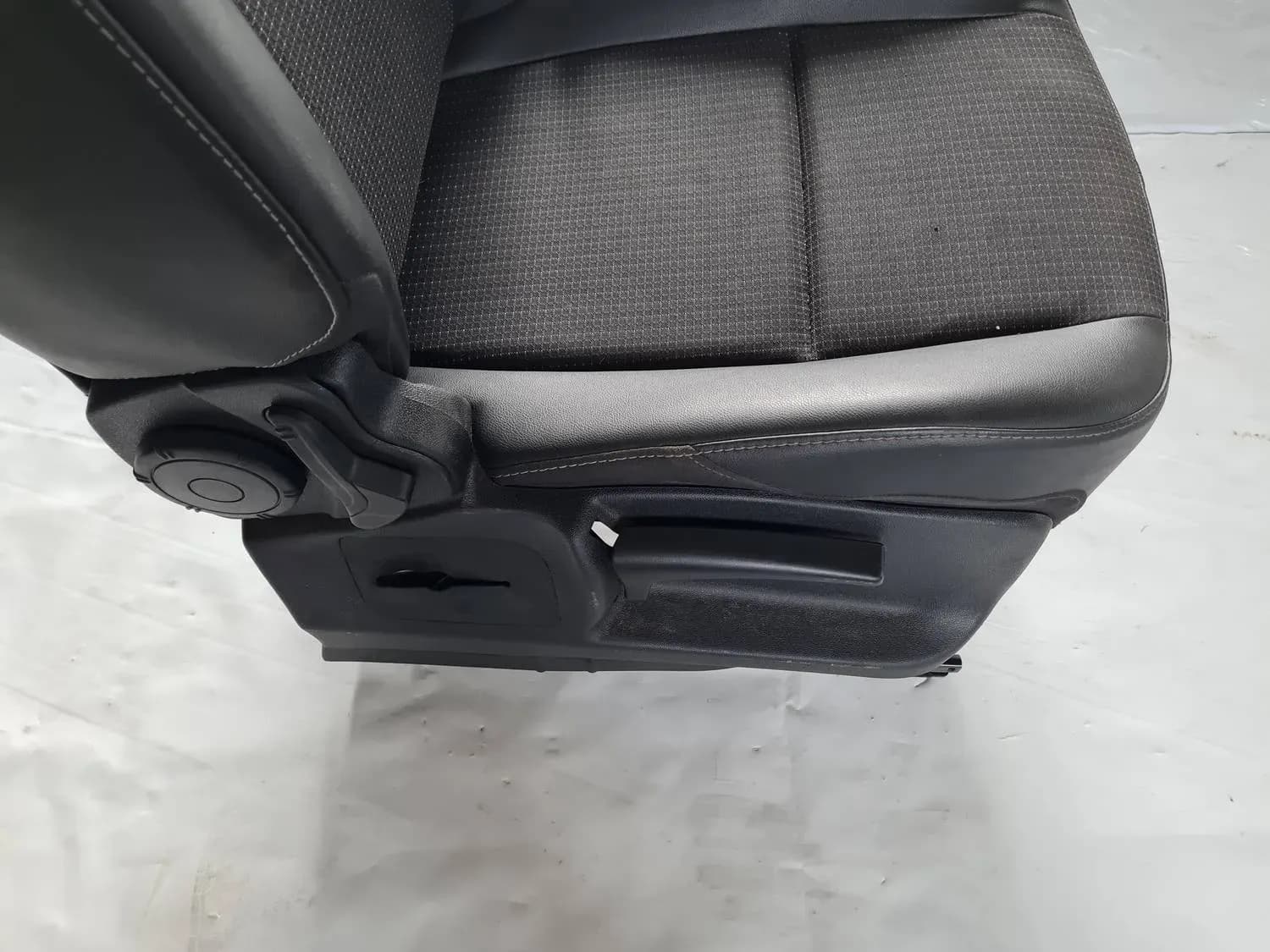 Ees parem iste RENAULT SCENIC III 2011 - foto 8