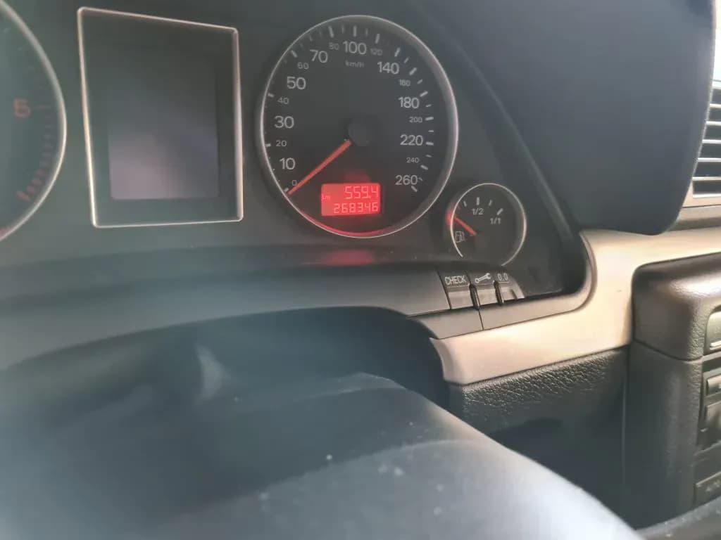 Lahtivõetud auto foto 3