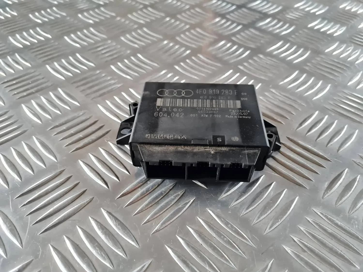 Parkimisandurite juhtseade AUDI A6 2008 - foto 4
