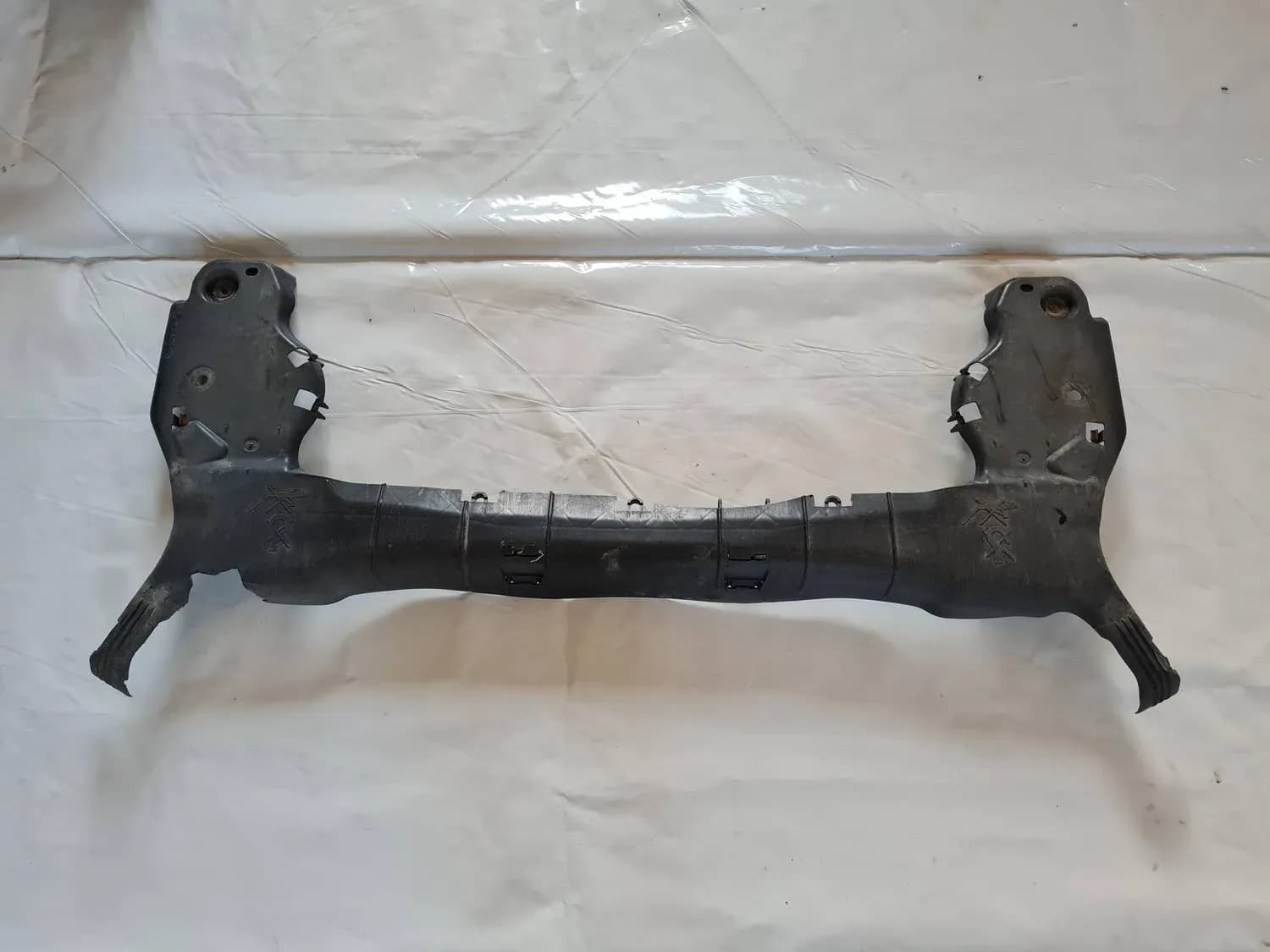Tagasildi kaitse RENAULT SCENIC III 2011 - foto 1