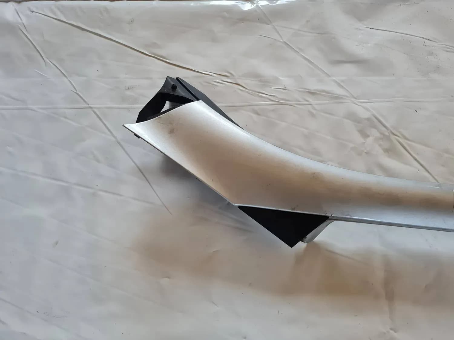 Priekšēja statnes ārēja uzlika RENAULT SCENIC III 2011 - foto 3
