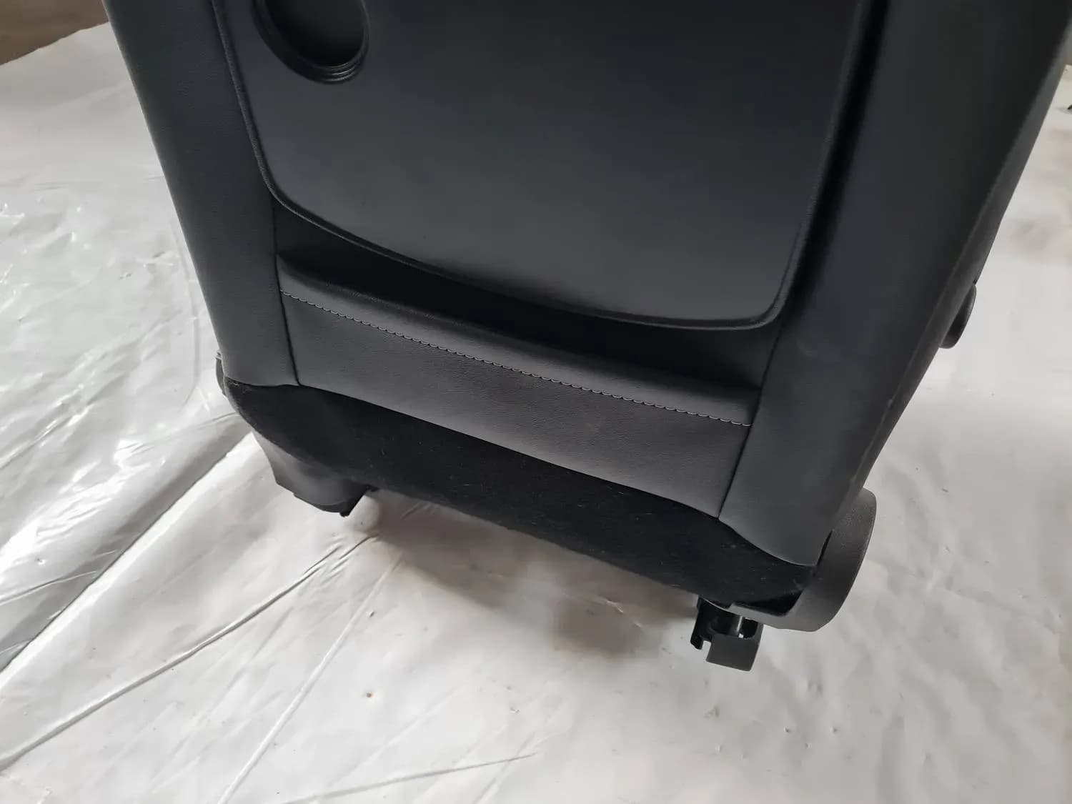 Vasakpoolne esiiste RENAULT SCENIC III 2011 - foto 6