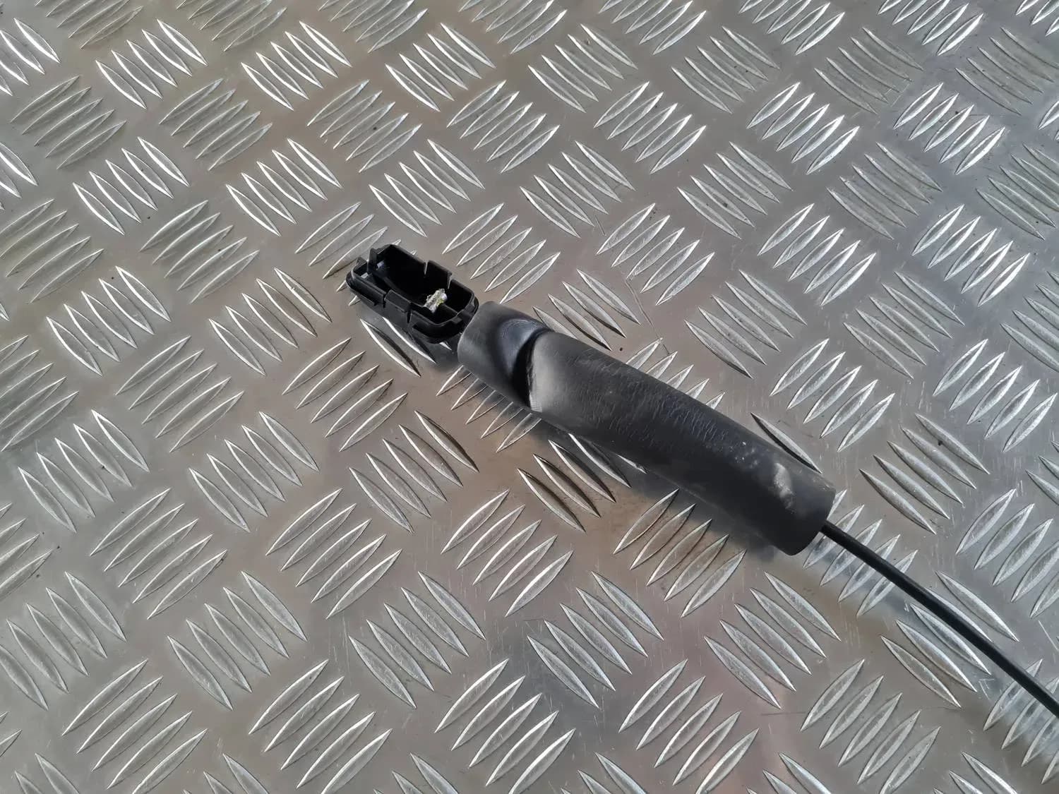 Tagumise parempoolse ukse lukk RENAULT SCENIC III 2011 - foto 5