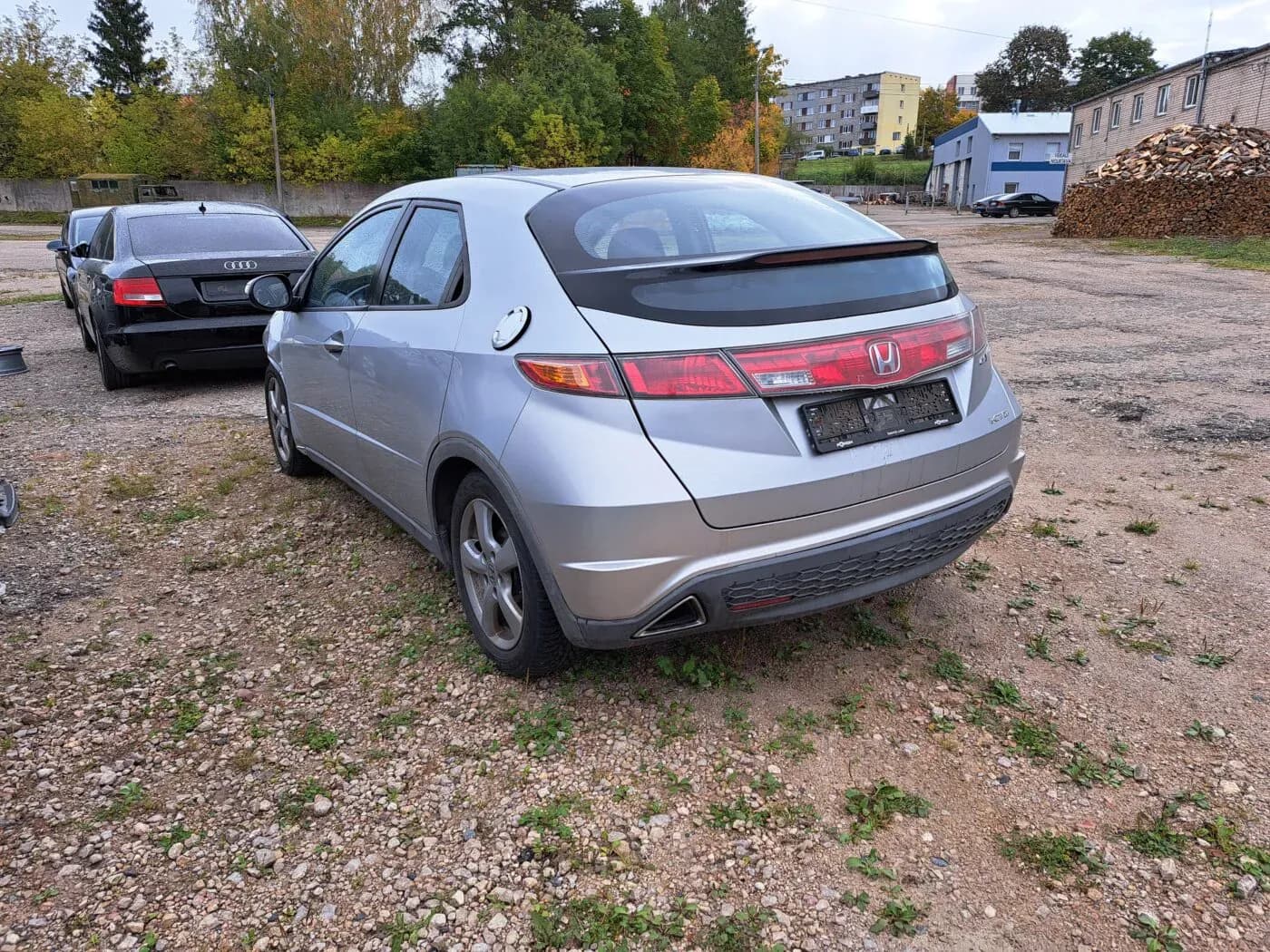 Lahtivõetud auto foto 4