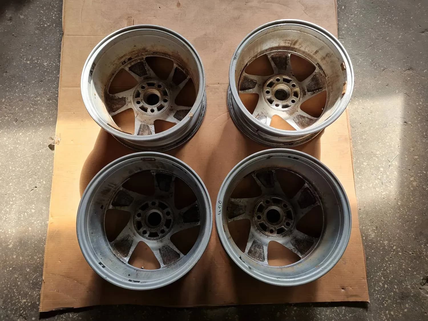 Valuveljed - kergmetall (komplekt) RENAULT SCENIC III 2011 - foto 5