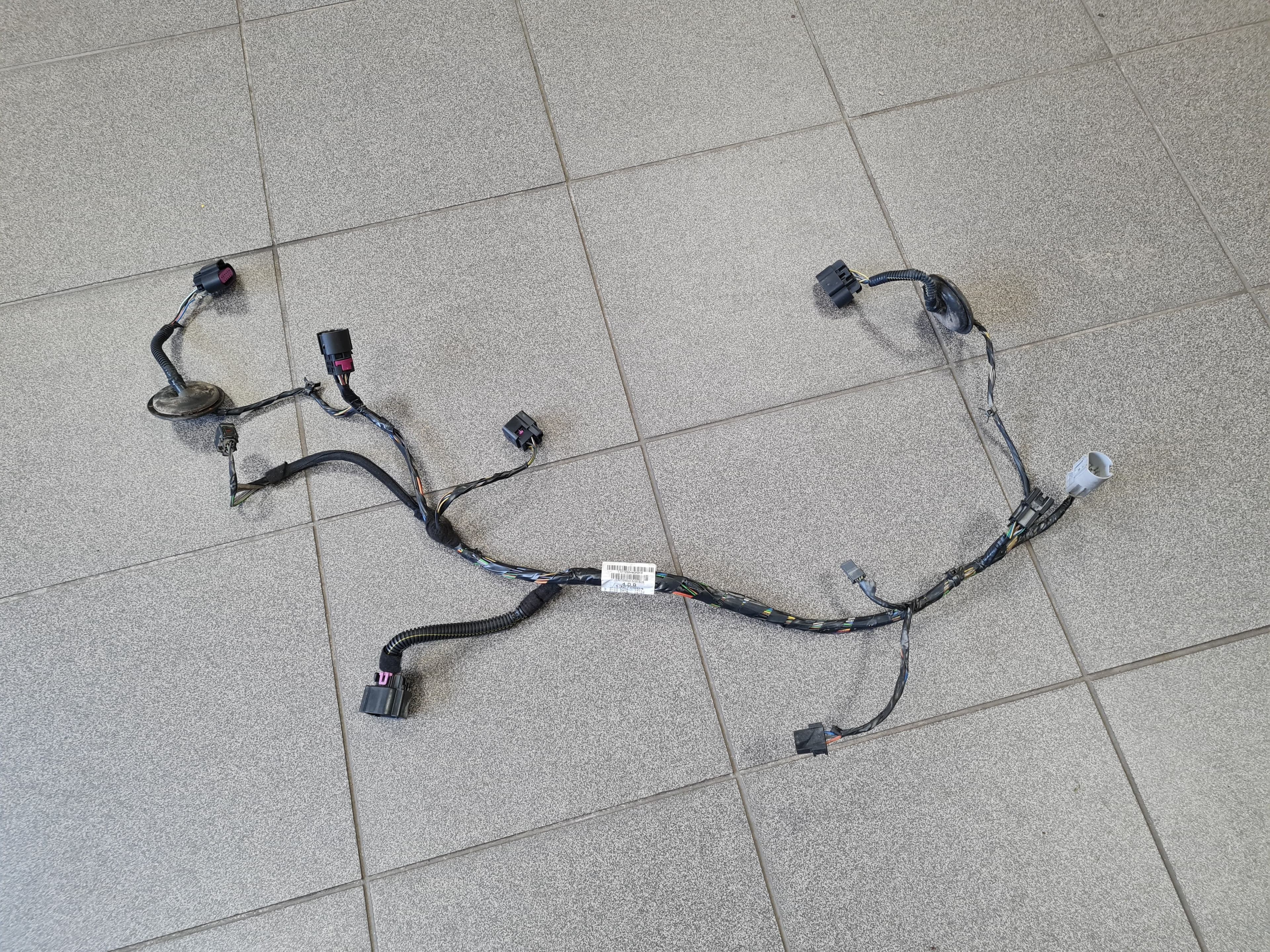 Pagasiruumi kaane juhtmed OPEL INSIGNIA SPORTS TOURER 2010 (C) - foto 4