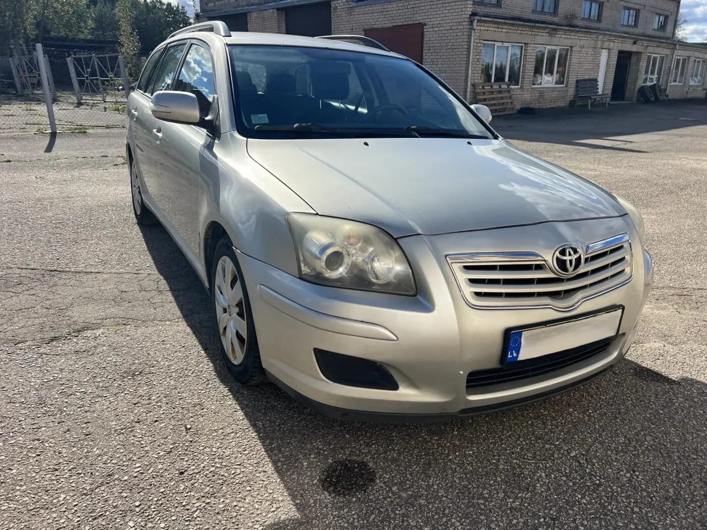 Lahtivõetud auto foto 4