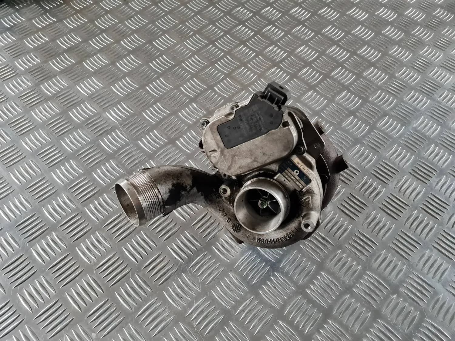 Turbiin AUDI A6 2008 - foto 1
