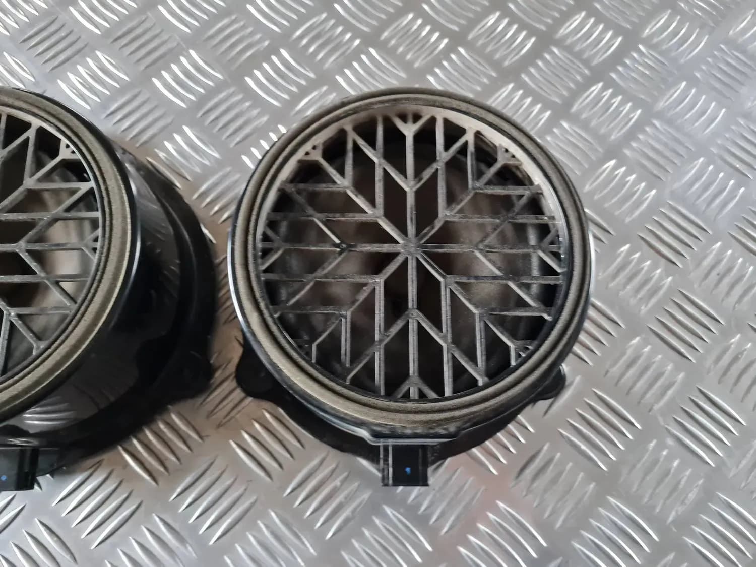 Uksekõlar, põhi AUDI A6 2008 - foto 2