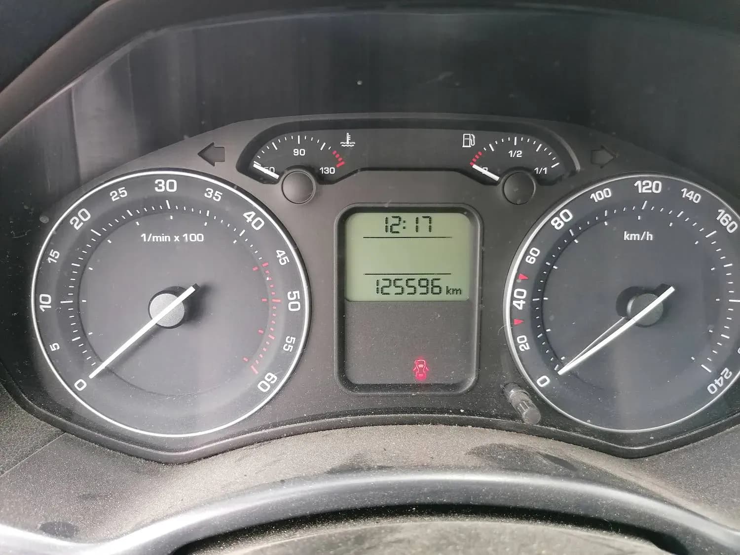 Lahtivõetud auto foto 3