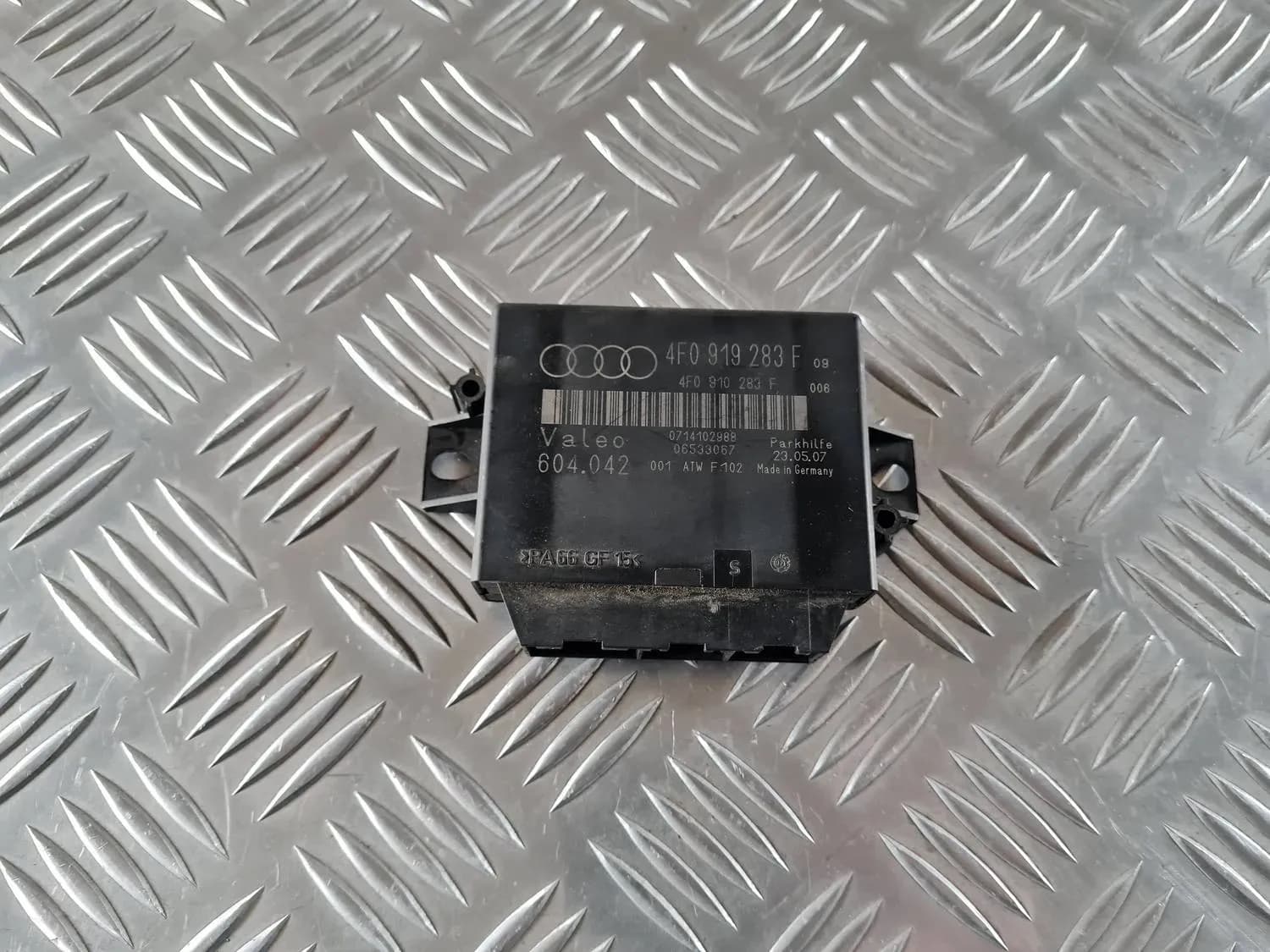 Parkimisandurite juhtseade AUDI A6 2008 - foto 1