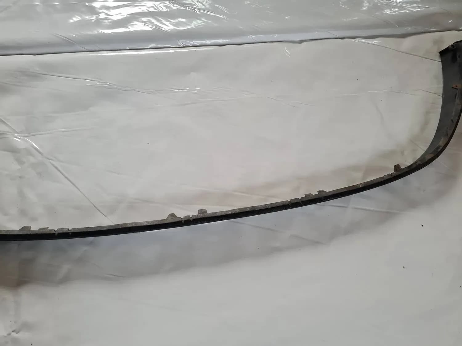 Eesmise pörkeraua spoiler RENAULT SCENIC III 2011 - foto 7