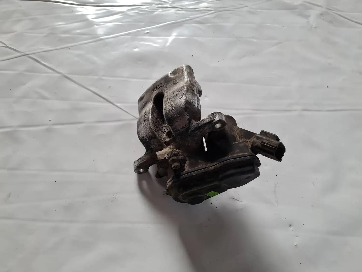 Tagumine parempoolne tugi RENAULT SCENIC III 2011 - foto 4