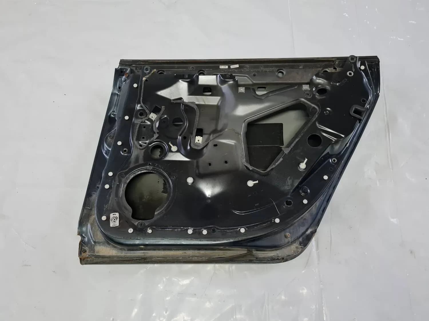 Tagumine parempoolne uks AUDI A6 2008 - foto 6