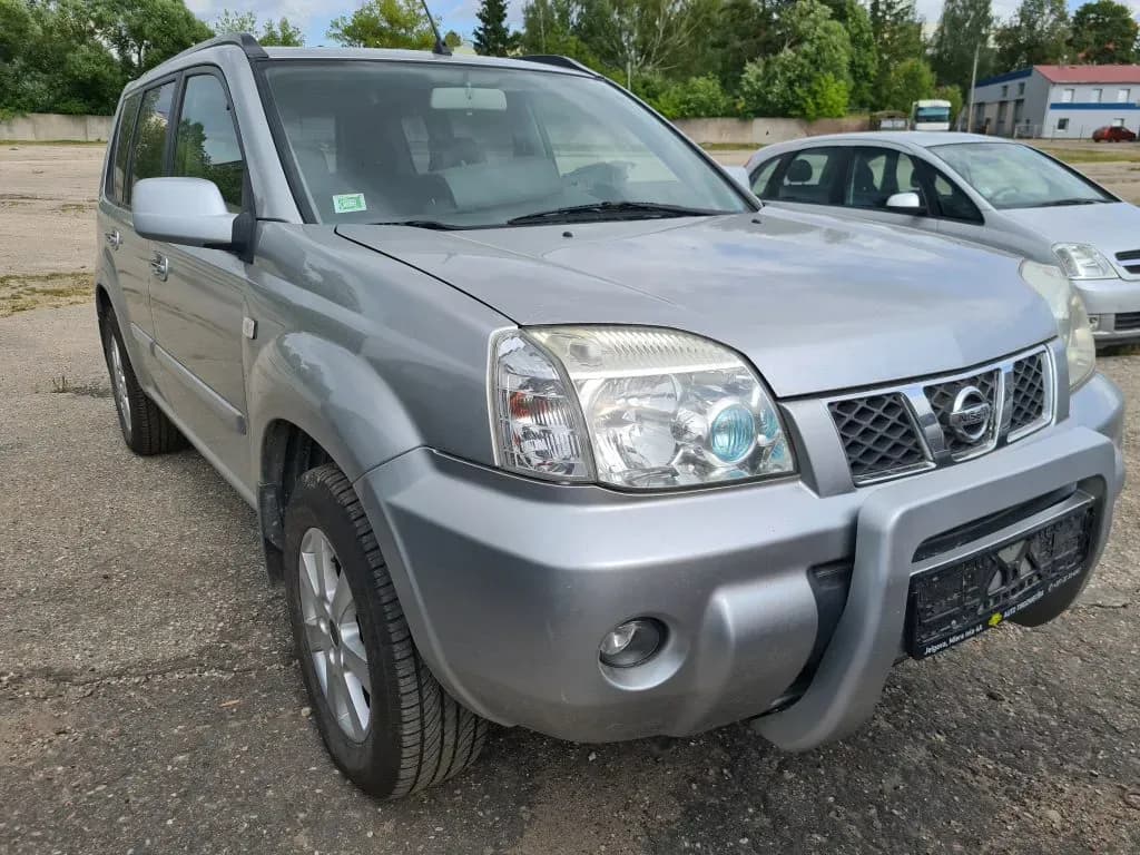 Lahtivõetud auto foto 2