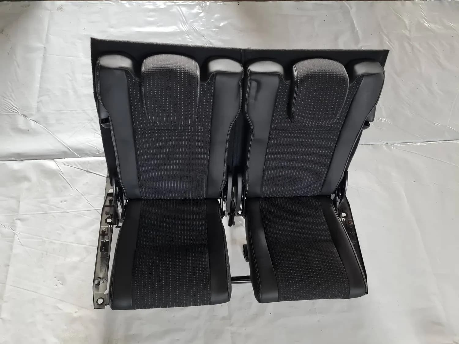 Kolmanda rea istus RENAULT SCENIC III 2011 - foto 1