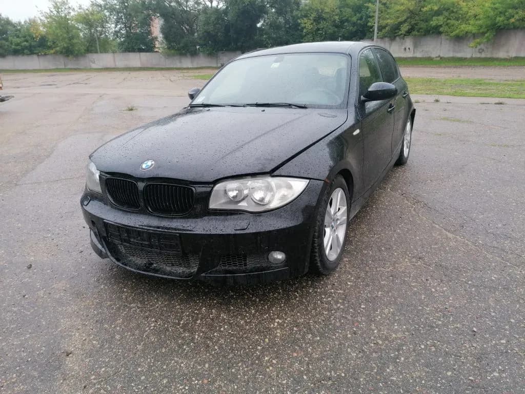 Lahtivõetud auto foto 1