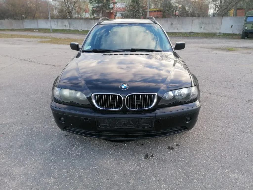 Lahtivõetud auto foto 1