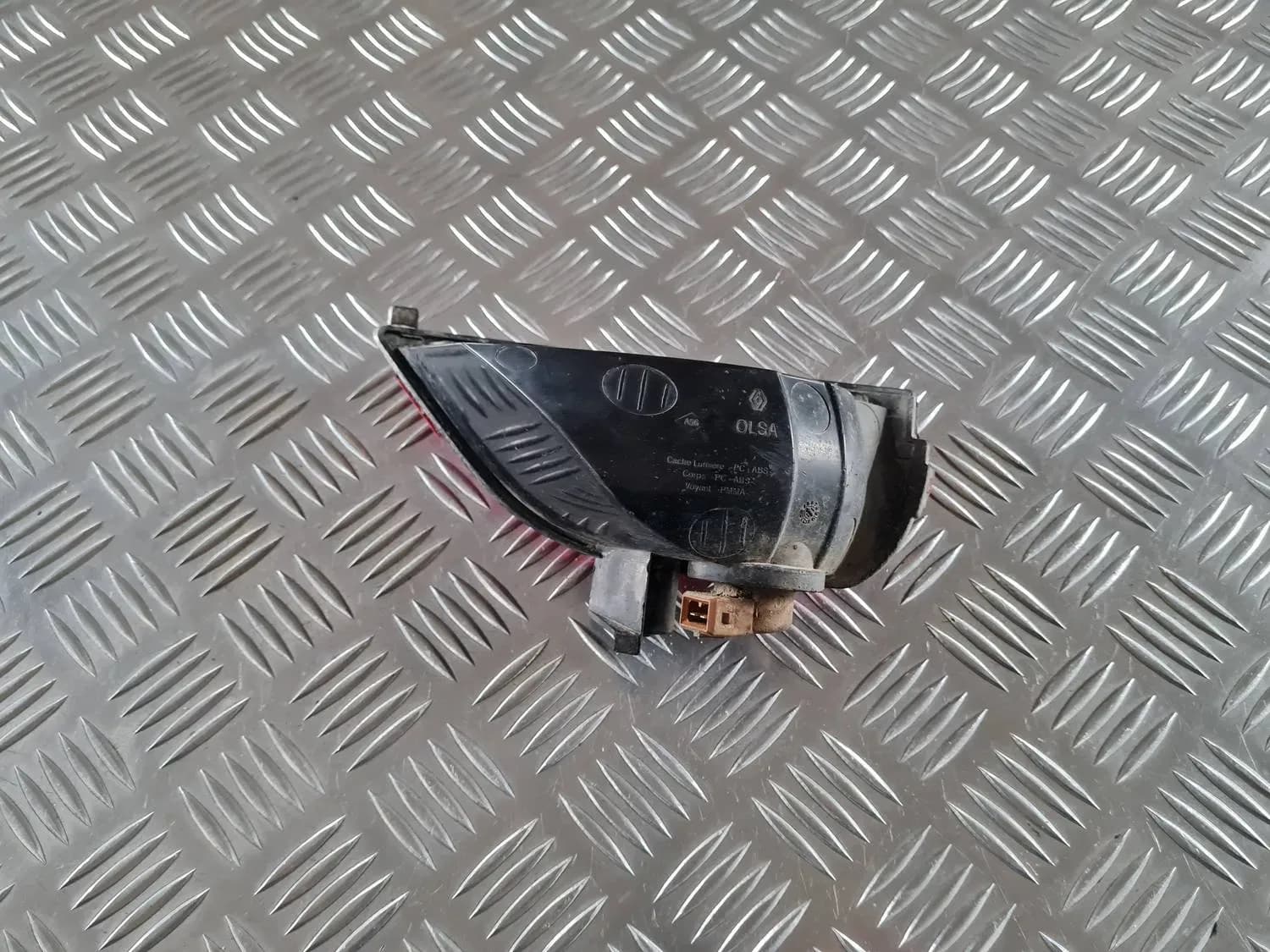 Tagumine vasak udutuli RENAULT SCENIC III 2011 - foto 2