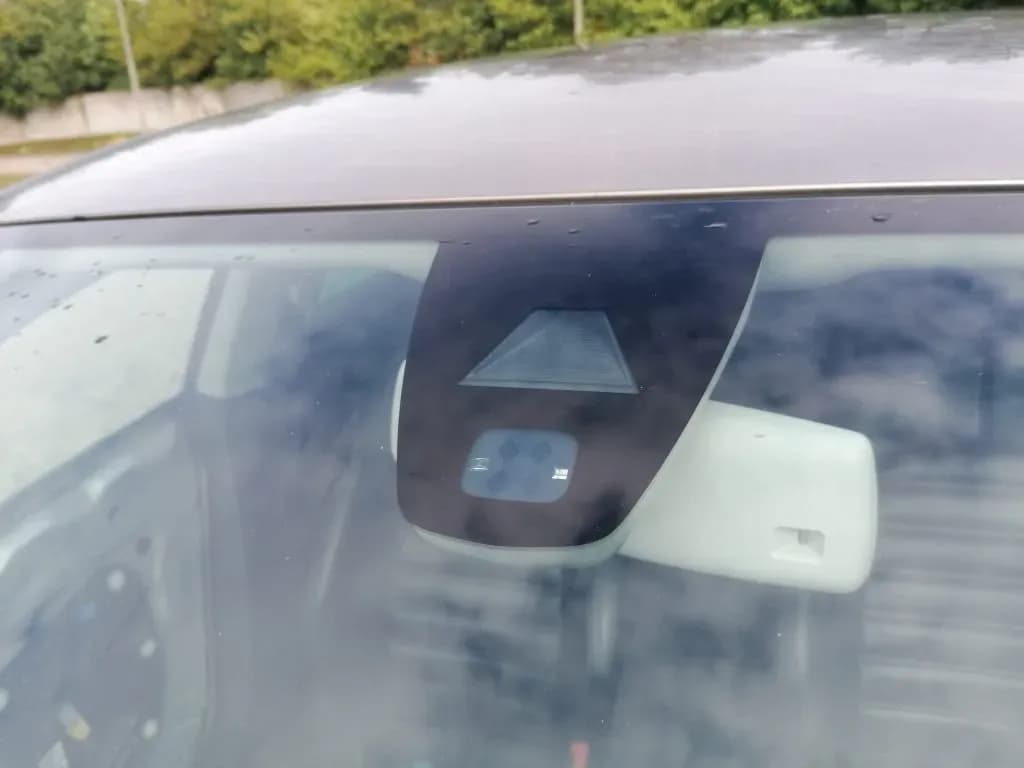 Lahtivõetud auto foto 2
