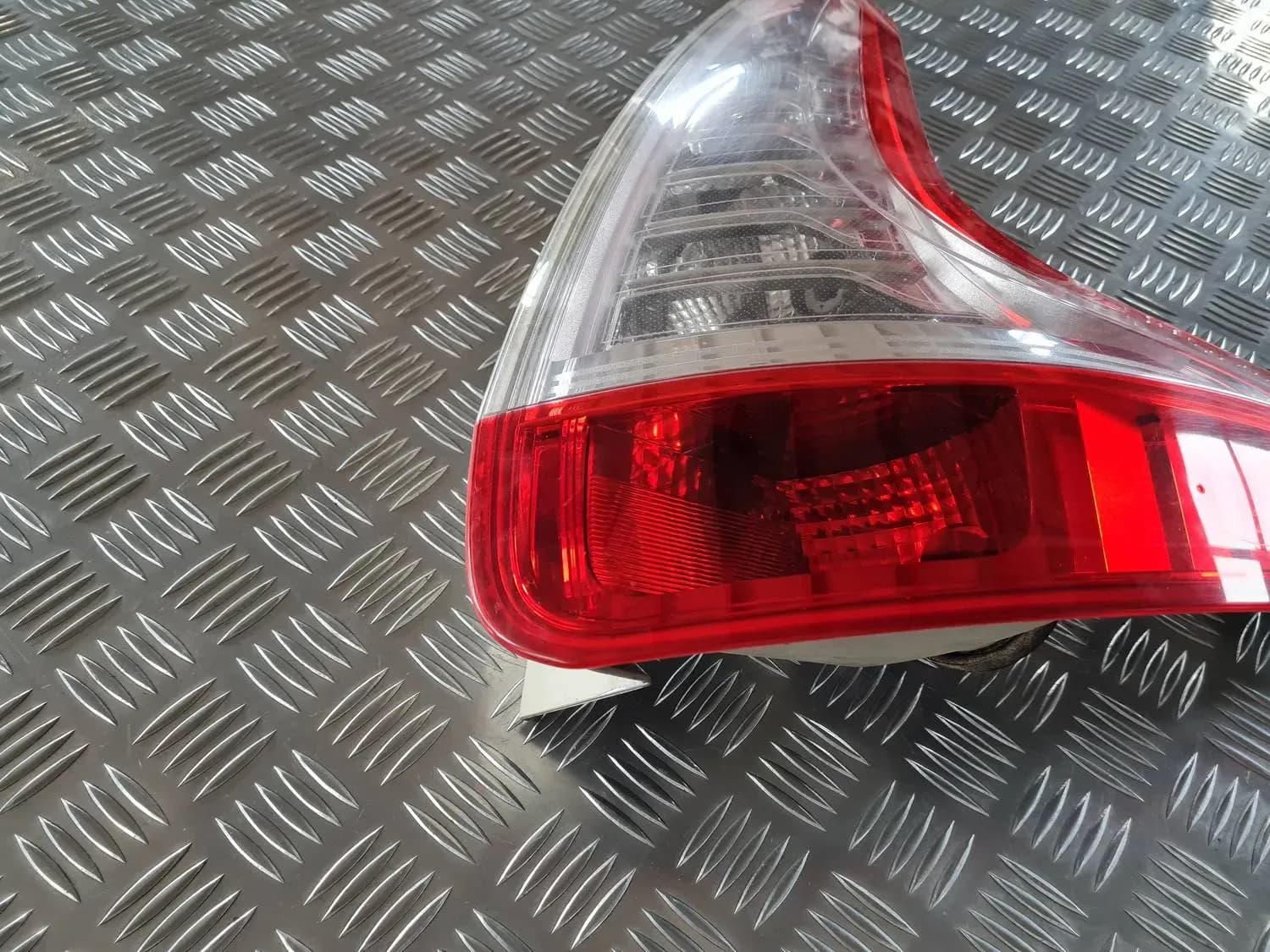 Tagatuli parem RENAULT SCENIC III 2011 - foto 3