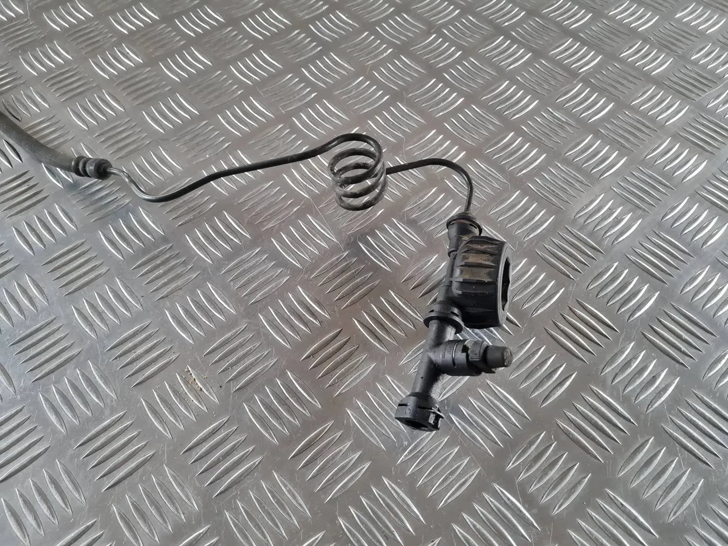 Siduri peasilindri toru RENAULT SCENIC III 2011 - foto 4