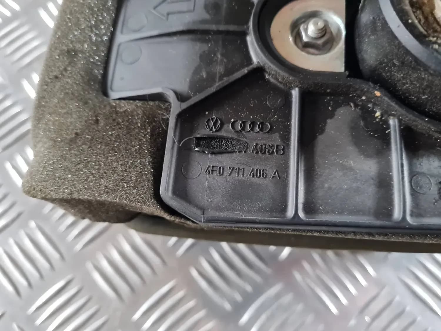 Kiiruse lüliti AUDI A6 2008 - foto 4