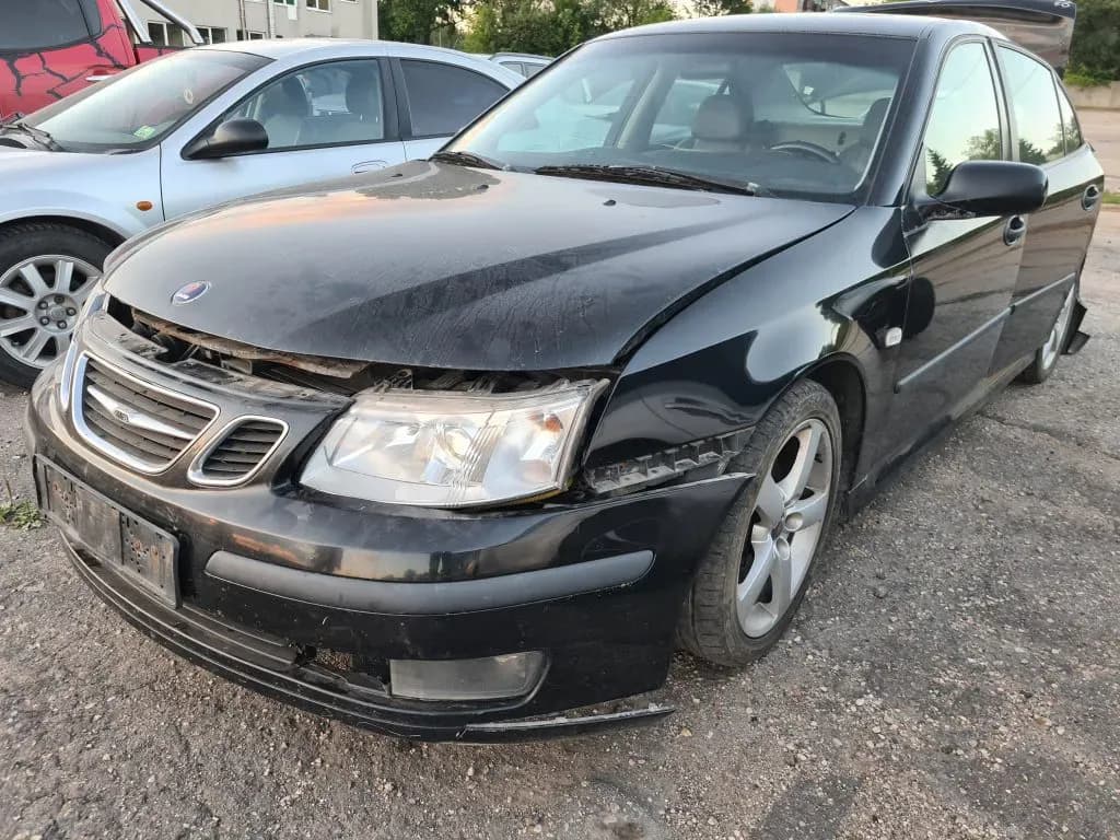 Lahtivõetud auto foto 1