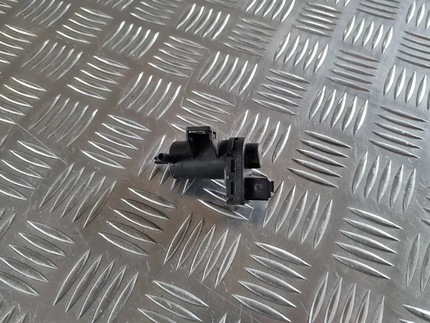 Vaakumklapi solenoid RENAULT SCENIC III 2011 - foto 3