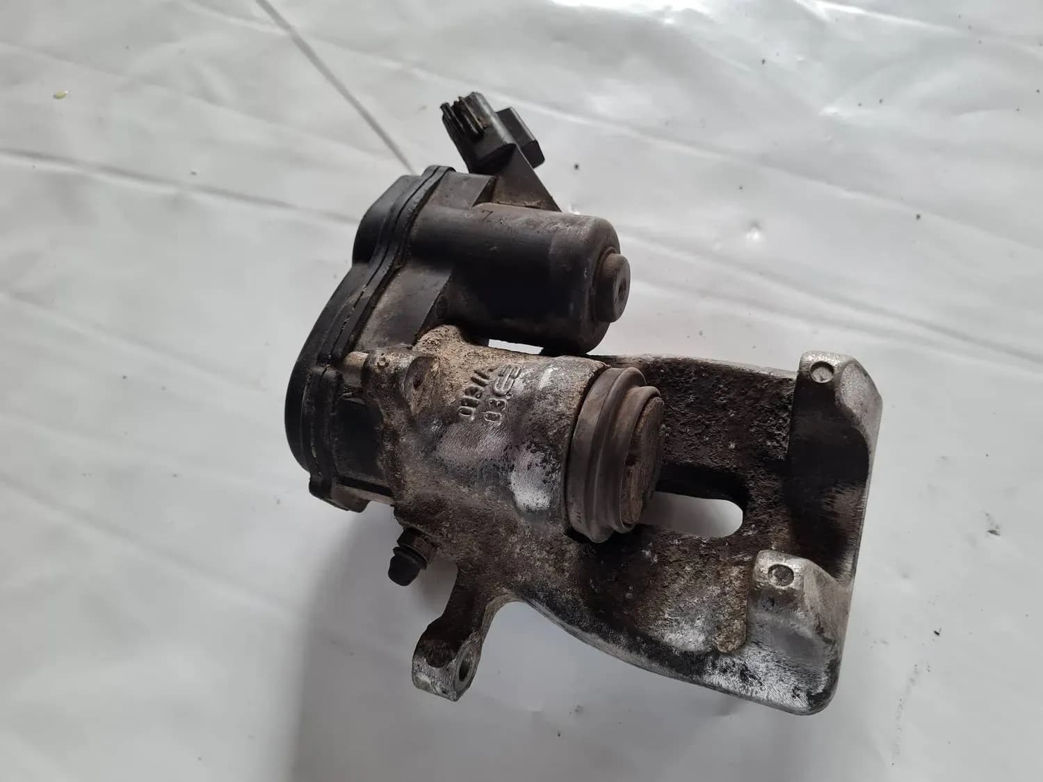 Tagumine parempoolne tugi RENAULT SCENIC III 2011 - foto 2