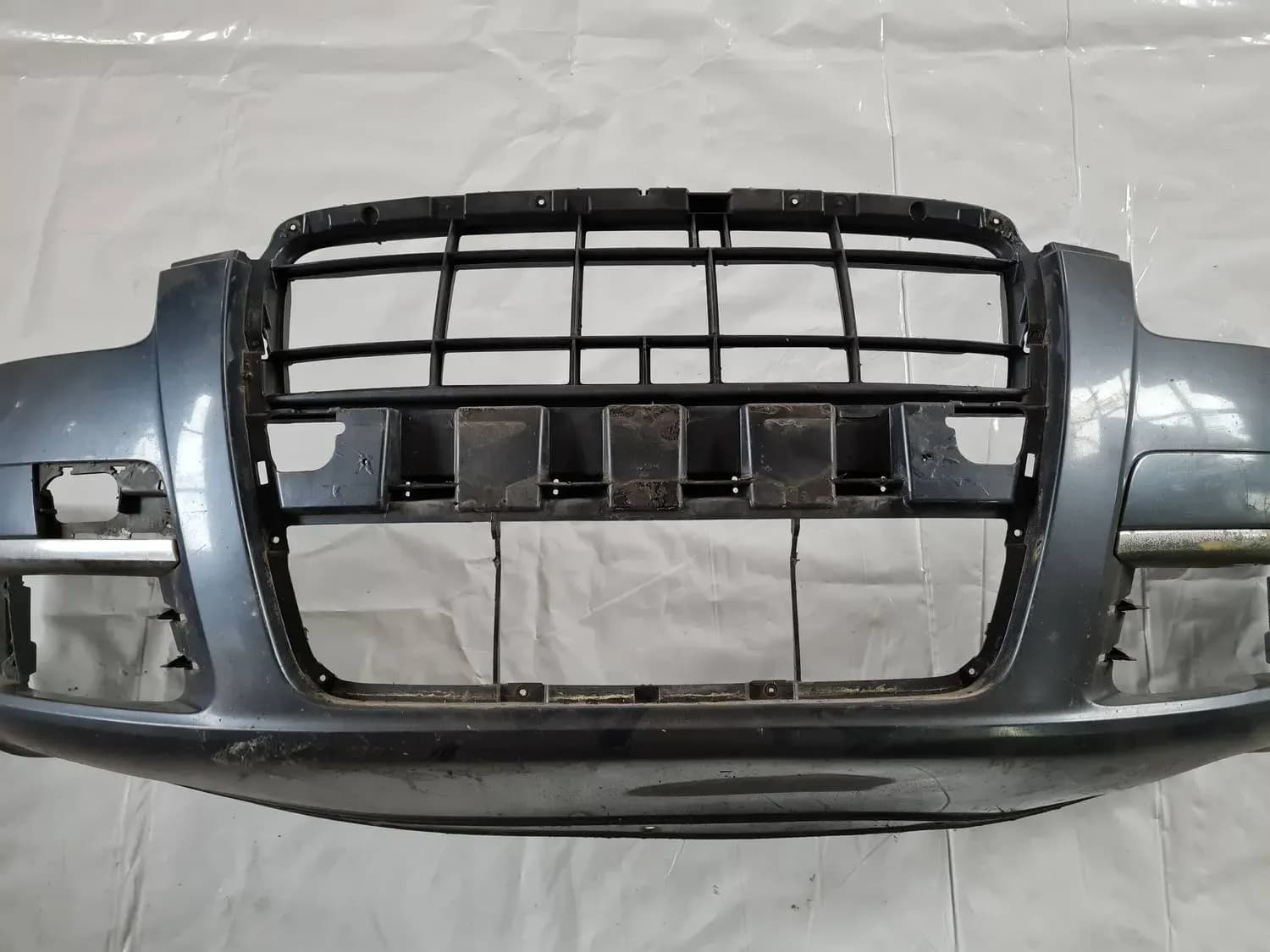 Esikaitseraud AUDI A6 2008 - foto 3