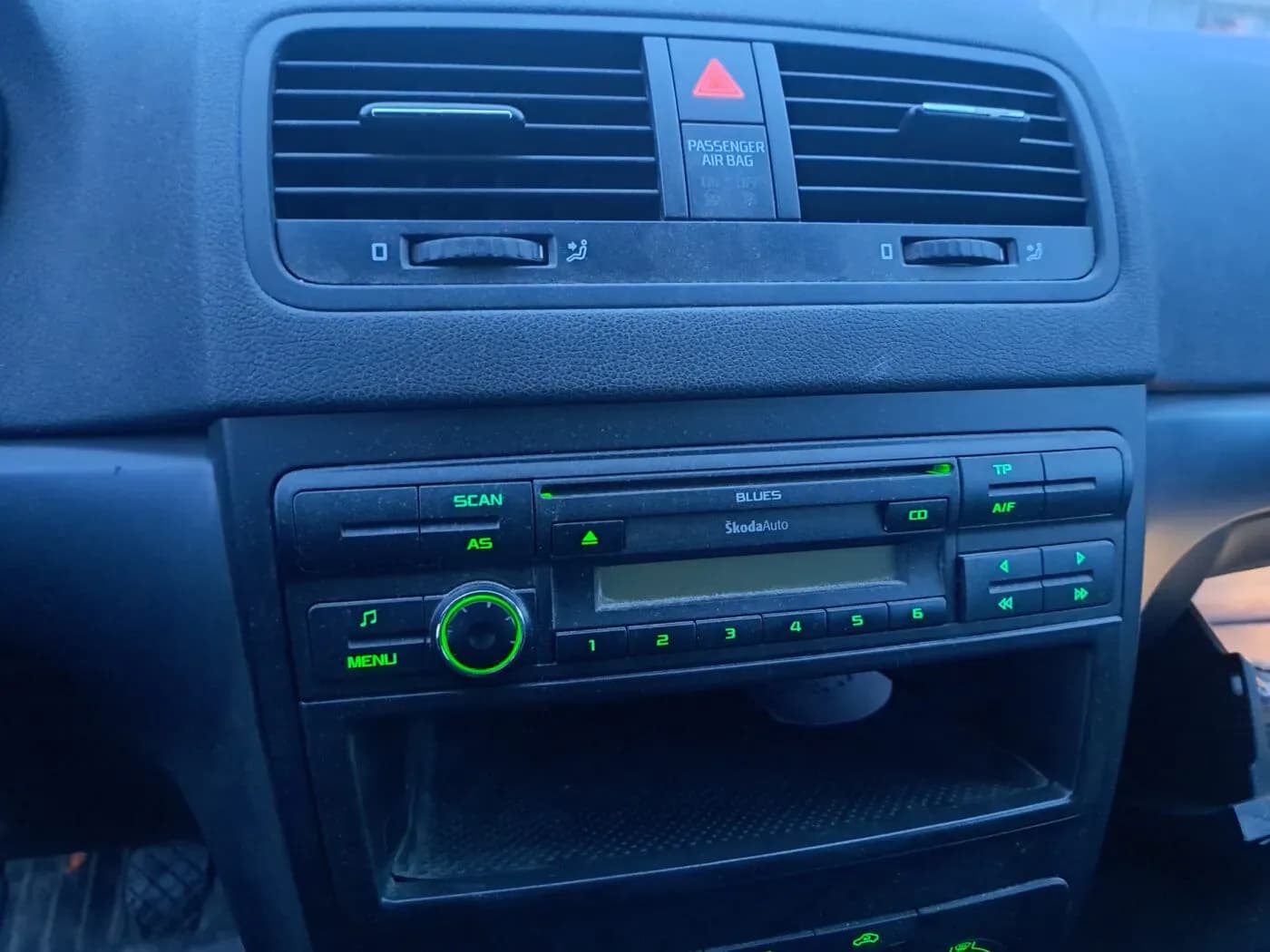 Lahtivõetud auto foto 3