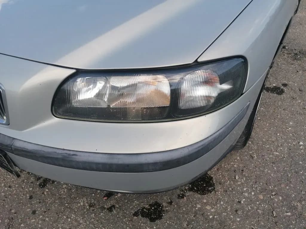 Lahtivõetud auto foto 5