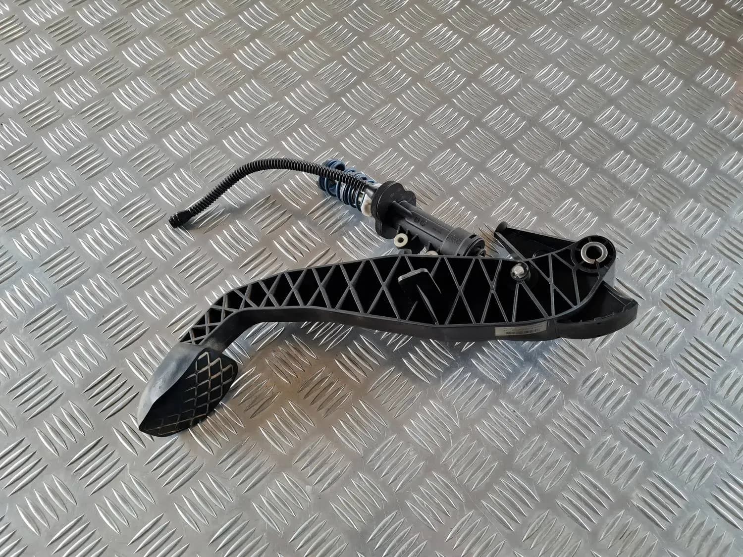 Siduripedaal AUDI A6 2008 - foto 3