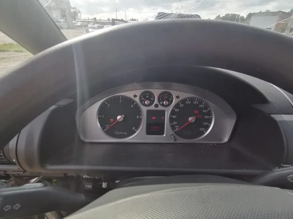 Lahtivõetud auto foto 3