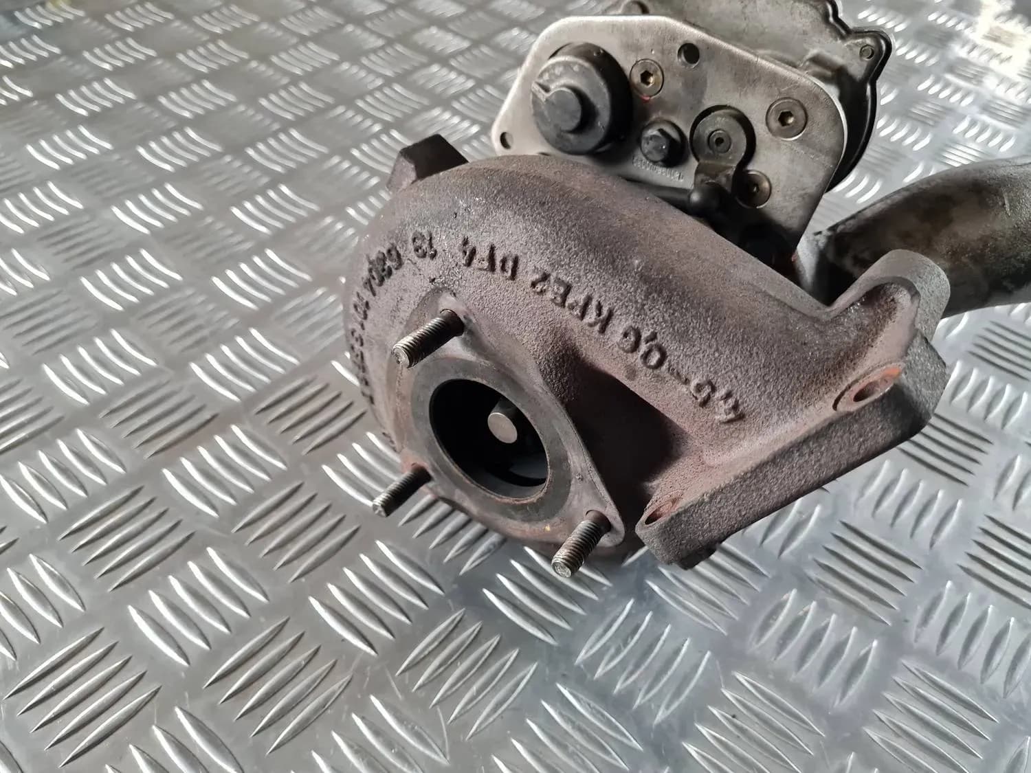 Turbiin AUDI A6 2008 - foto 2