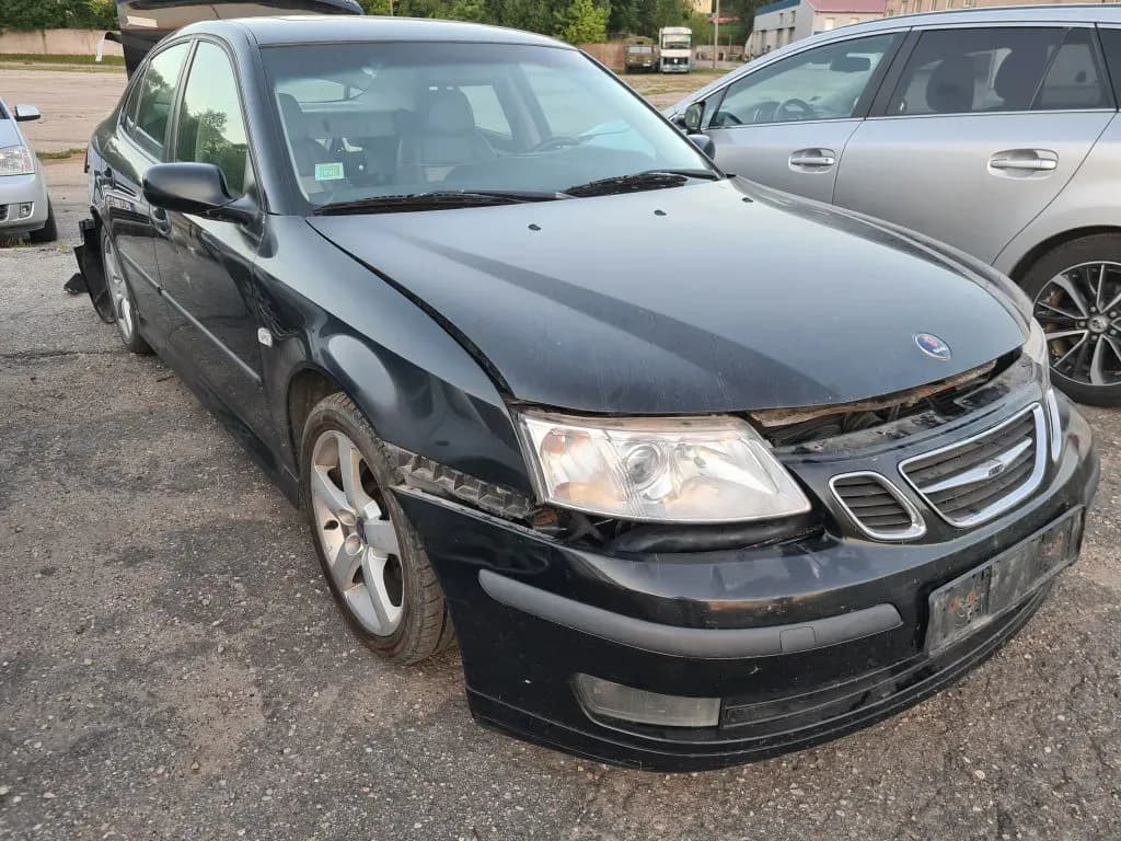 Lahtivõetud auto foto 5