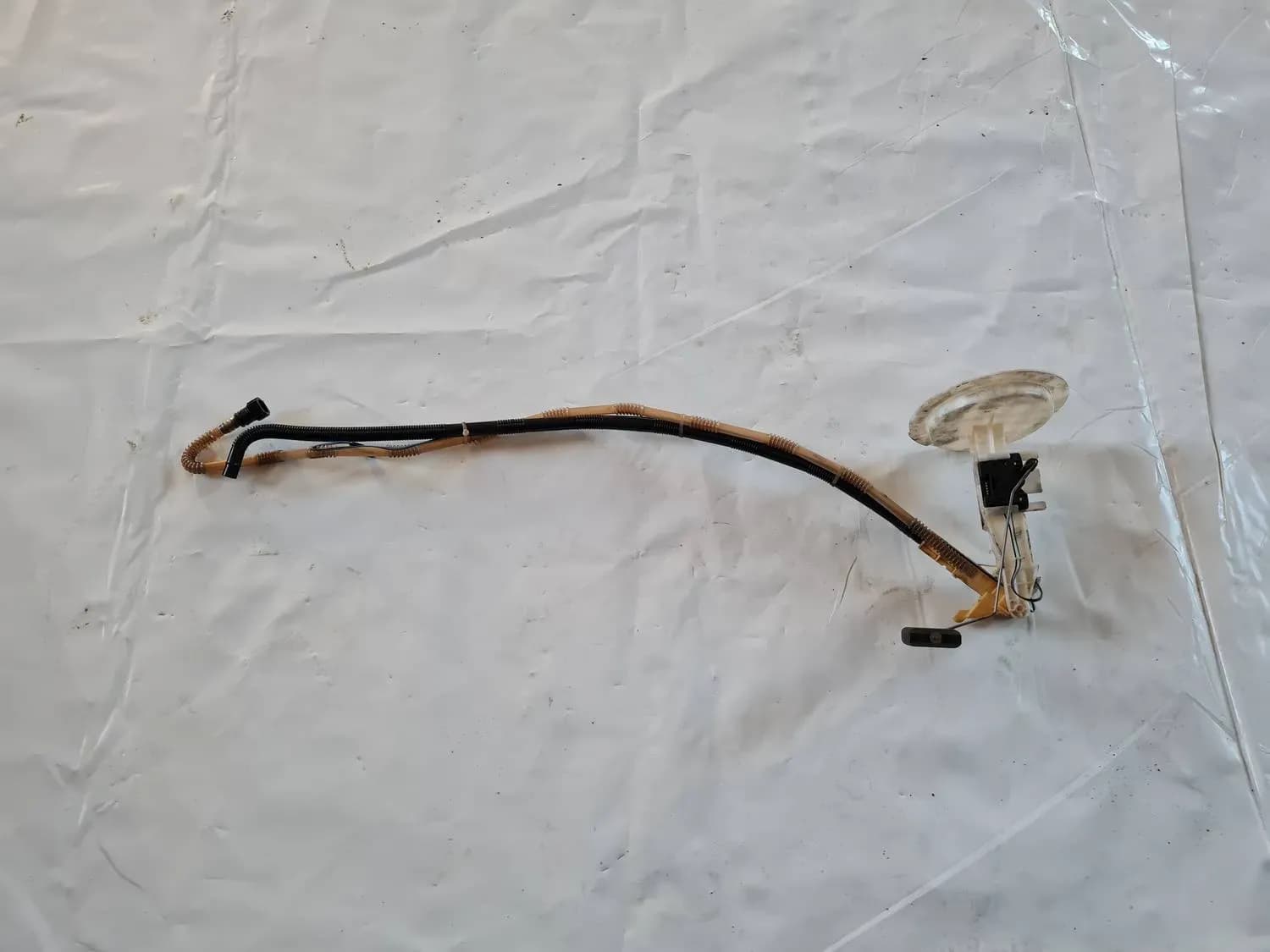Täiendav kütusepump AUDI A6 2008 - foto 1