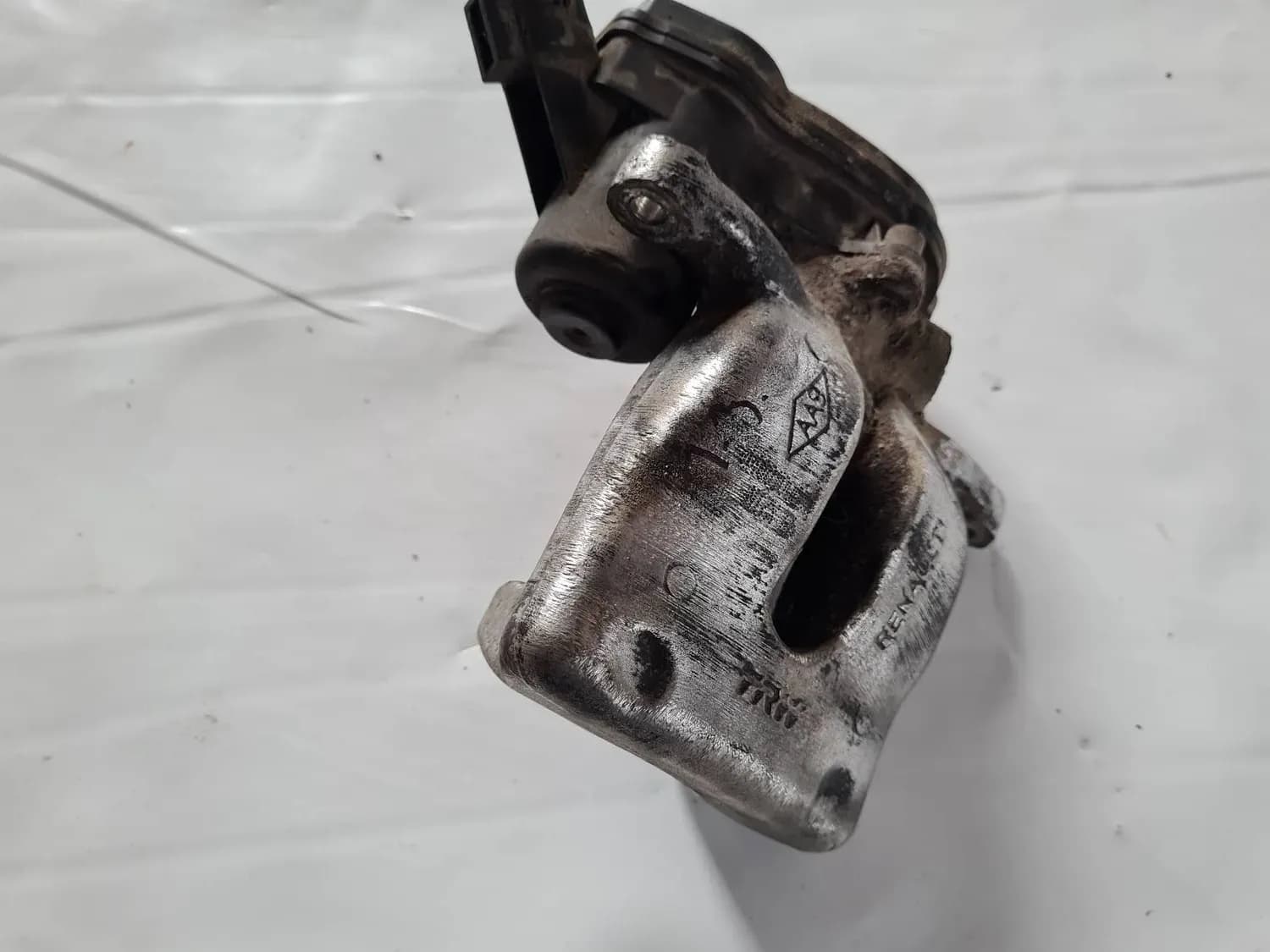 Tagumine parempoolne tugi RENAULT SCENIC III 2011 - foto 3