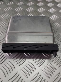 Mootori juhtseade VOLVO V70 2002 SILVER