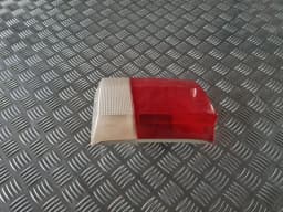 Pagasiruumi esilatern, vasakpoolne AUDI 80 1991