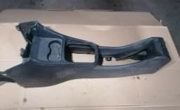 Suur osa keskkonsooli kaunistustest OPEL ZAFIRA 2002